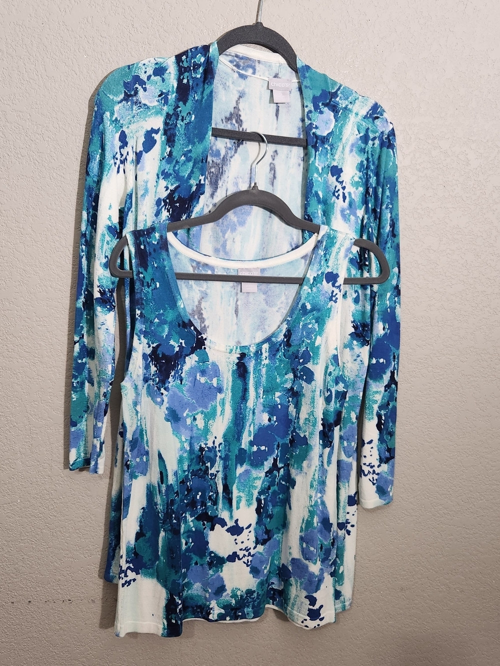 Chico's Blue Teal White Watercolor Print Sweater Cardigan Set